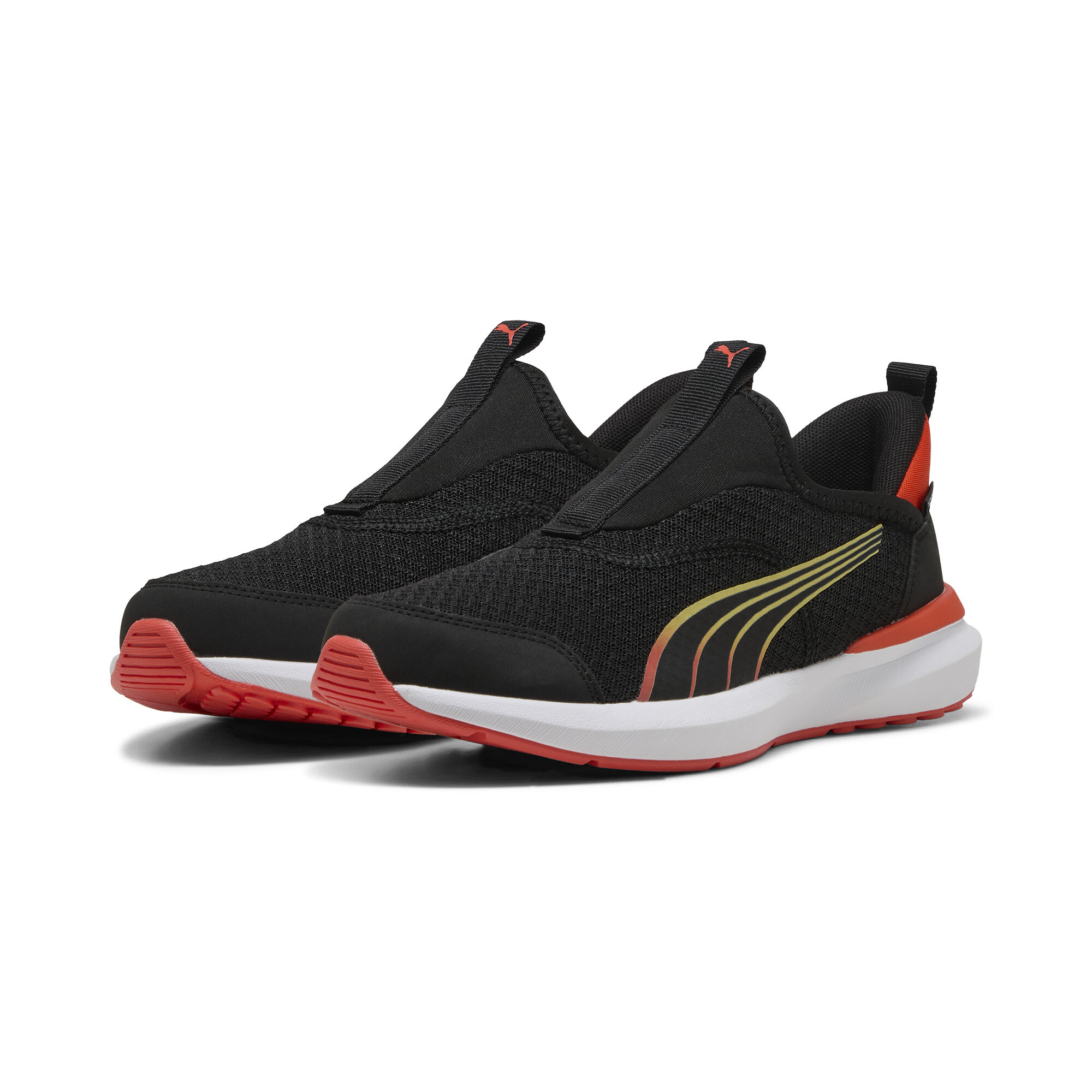 puma-black-redmazing